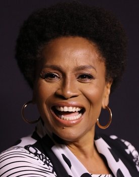 Jenifer Lewis