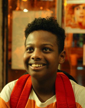 Nawaf Alsheraidi as Saloom