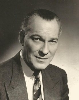 Bruce Seton as Lord Steven Wolverbury