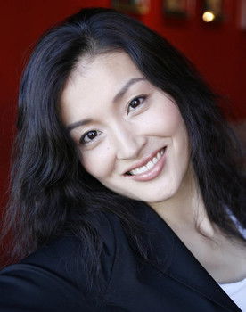 Masami T. Clarke as Mayuko