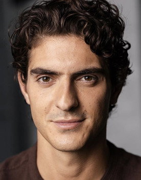 Anthony Pavone as Todd