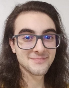 Davi Dalago as Voice