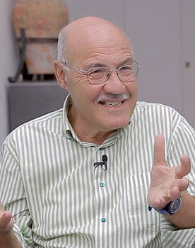 Vincenzo Abate as Himself