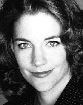 Nancy Carell as Linda Petersen