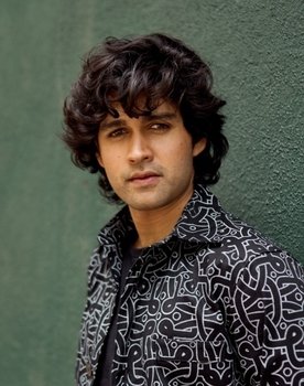 Karanvir Malhotra as 