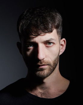 Swan Bélémy as Milo / Chaud