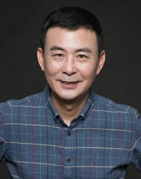 Du Changan as Zi Yang [the real one]