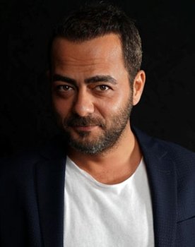Kerem Fırtına as Sertaç Merter