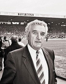 Leslie Silver as Chairman