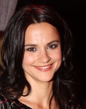 Melinda Kinnaman as Marie