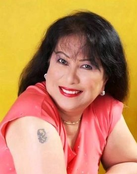 Tia Pusit