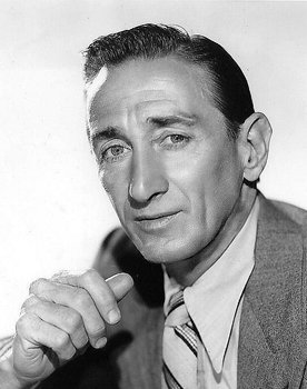 Clyde Cook as Hans