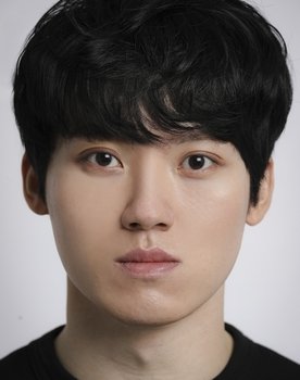 Yoo Ho-jae as Gi-jeong