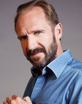 Ralph Fiennes Photo