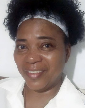 Sandra Chagas as Gislaine