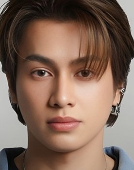 Chisanupong Puangmanee as Leon