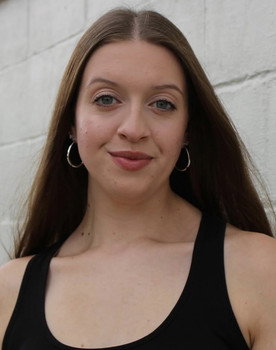 Olivia Milligan as Shelley's mother (voice)