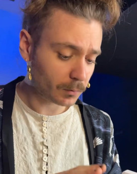 Jeff Sisti as Mustard and ketchup man