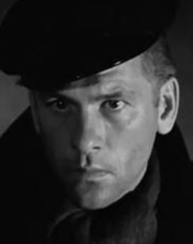 Richard Fraser as Robert Cartwright