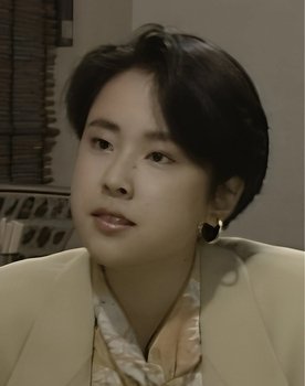 Etsuko Goto as Midori Akiyama