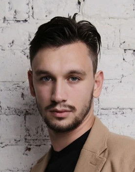 Andrij Zhuravsky as Wasylko Szewczuk