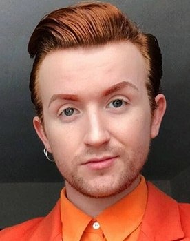 Alexander Joseph Mills as Lydia L'Scabies