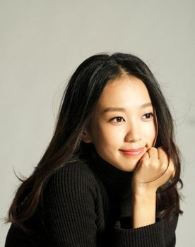 Huang Yao as Qing Tian