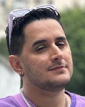 Tatá M. Shady