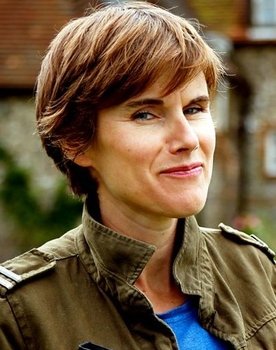Sarah Moore