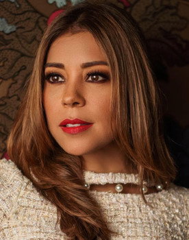 Yimara Perez Royko as Chief Gloria Espinoza