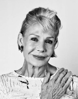 Rosa Valenty as Diana