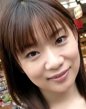 Nana Miyachi as 