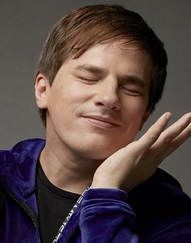 Nahuel Pennisi as Orfeo