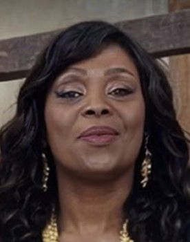 Fotat Sultan as ممثلة