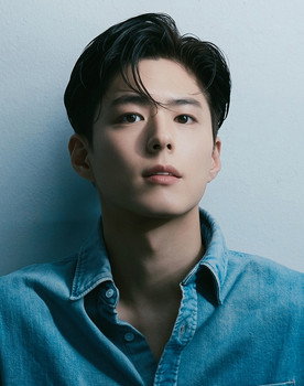 Park Bo-gum as Cha Cheol-soo (young)