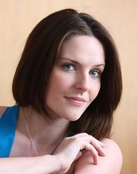 Ashley Lilley as Ali