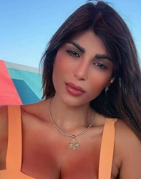 Hala Ayoub as Abo Nabeels Girlfriend