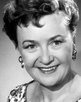 Else-Marie Juul Hansen as Fru. Sanders