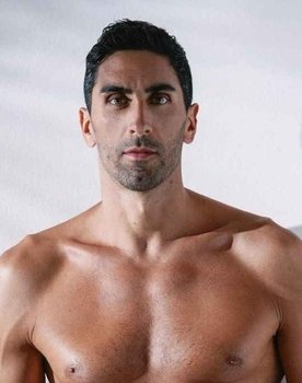 Filippo Magnini as 