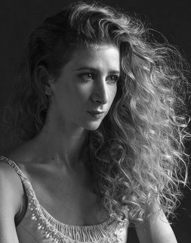 Myriam Ould-Braham as La princesse Aurore
