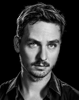 Tom Schilling as Benjamin