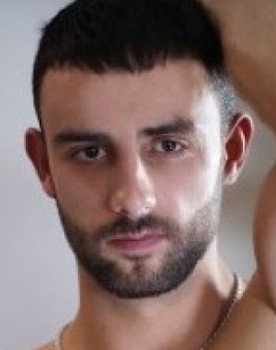 Evan Bull