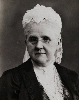 Review of the Royal Netherland Guards in the Costumes of the Middle Ages (Coronation of Wilhelmina Guard of Honor)