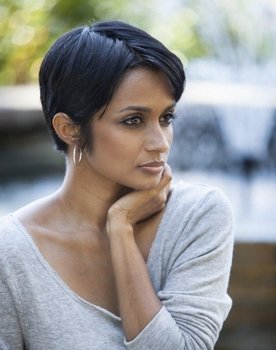 Kavi Ladnier as Susanna