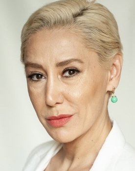 Nigar Gulahmadova as Sona Taghiyeva