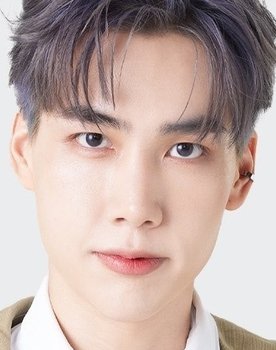 Cheque Wacharawee Kaewpoolsri