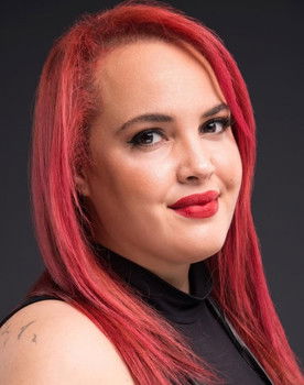 Deniz Gök as Mağaza Müdürü