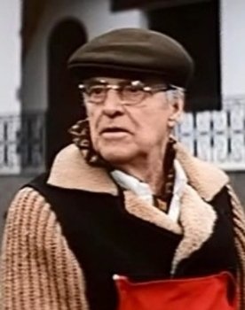 Nikolay Keyl as слуга