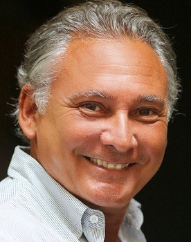 Francesco Paolantoni as Pasquale