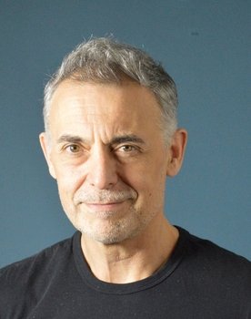 Alberto Diomedi as Asesino